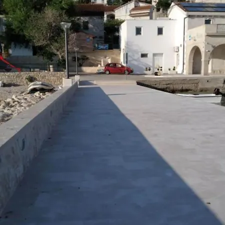 דירה Two Bedroom With Balcony A2