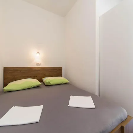 Apartament Two Bedroom With Balcony A2