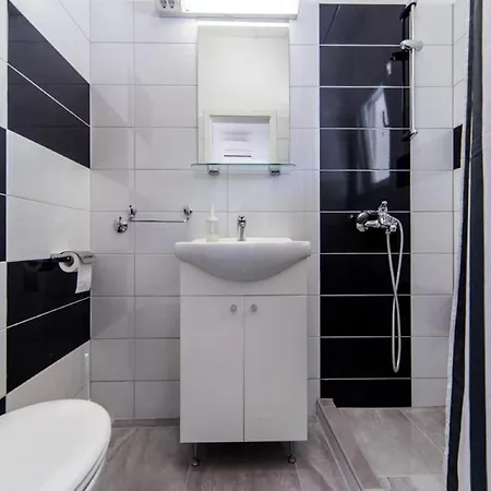 Apartament Two Bedroom With Balcony A2 *